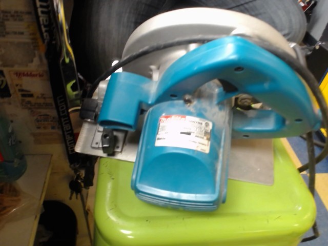 Scie circulaire a file ******