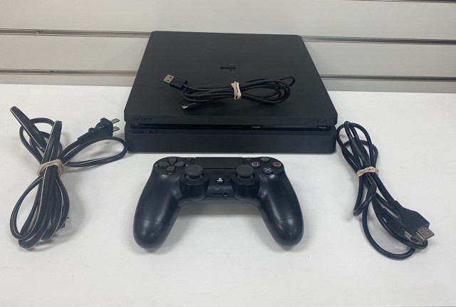 Console ps4 avec une manette