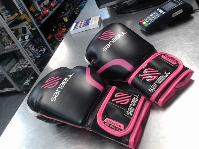 Gants de box 12 oz rose noir