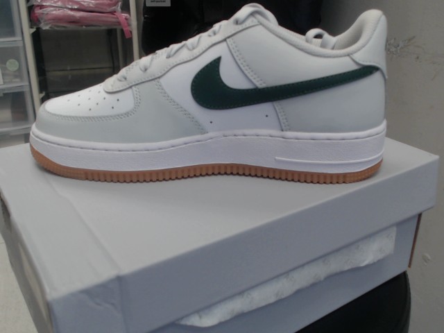 Espadrilles nike grandeur 6.5 blanc