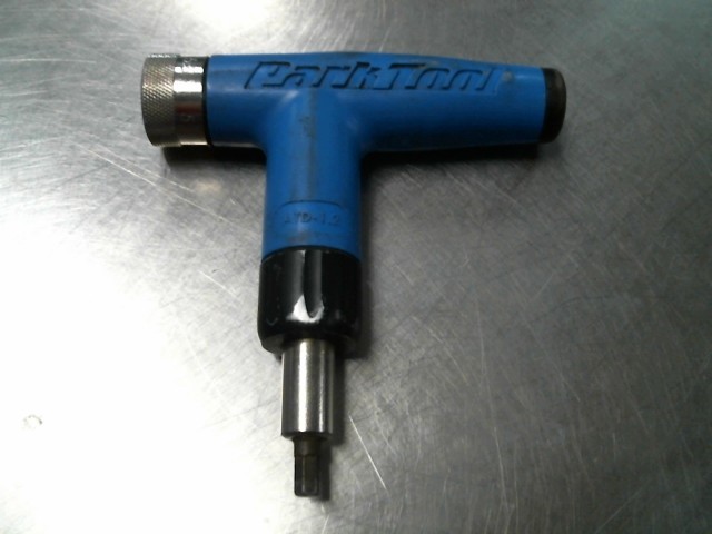 Torque wrench parktool