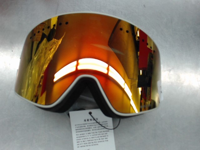 Lunette de ski teinter orange