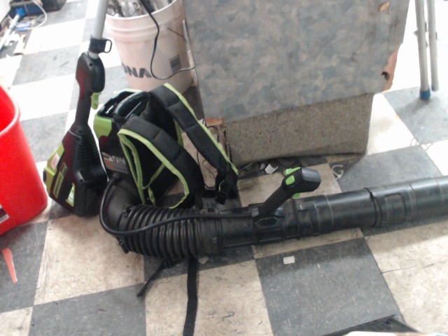 Blower backpack