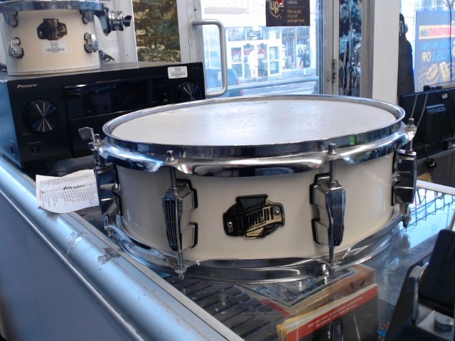 Ludewig element snare