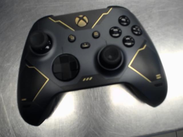 Manette xbox one noir /or