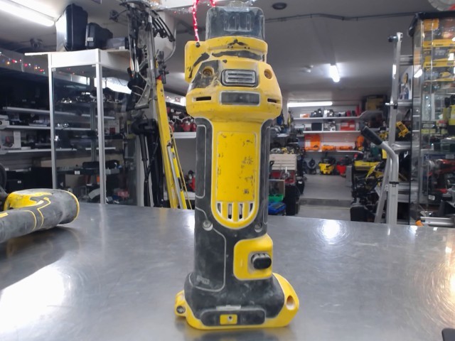 Outil rotatif coupe drywall