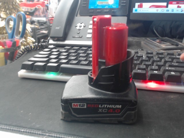 Batterie milwaukee 12v 4.0ah