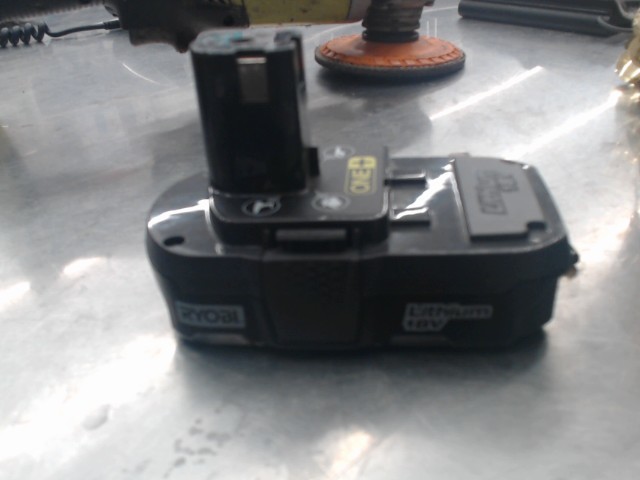 Batterie 18v 1.3a ryobi
