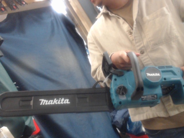 Chain saw a bat 12-16''