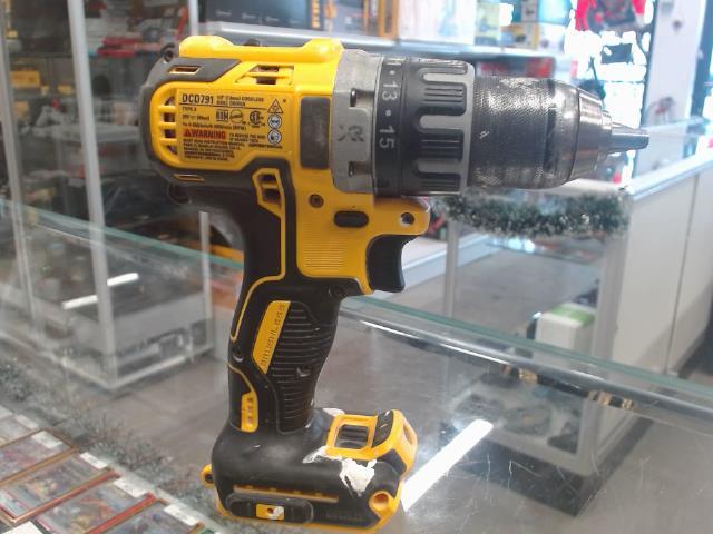 Cordless drill driver dewalt