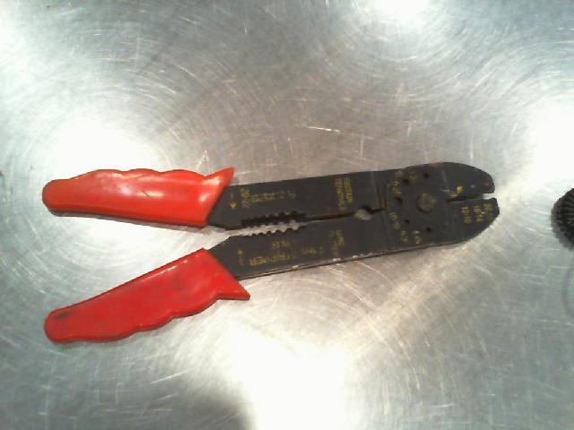 Pince pour dnuder les fil