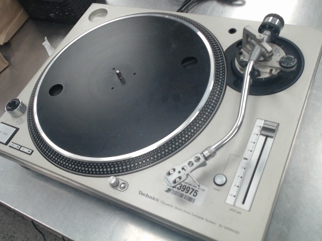 Table tournante technics sl-1200 m3d