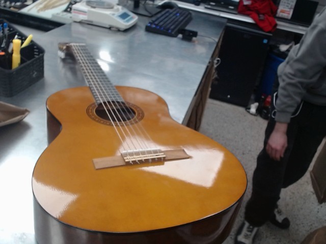 Yamaha cs40 guitare acoustic