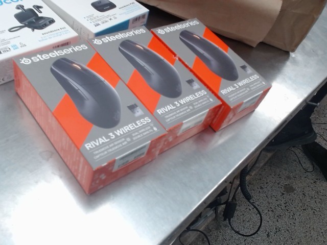 Souris steelseries rival 3 wireless