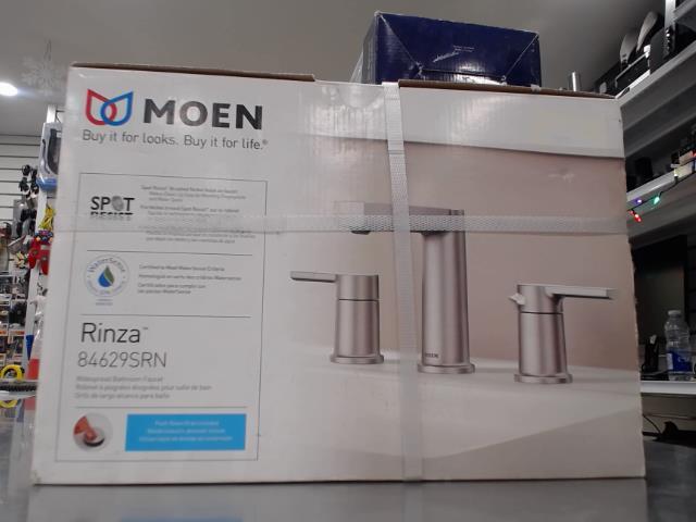 Robinet de salle de bain