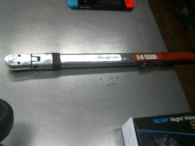 Torque wrench 40-250 lbs