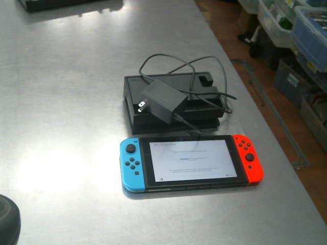 Console switch + dock + fils pas hdmi