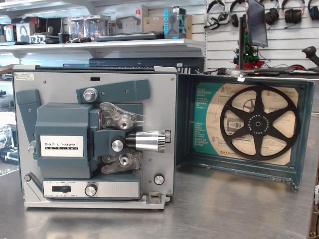 Super 8 mm autoload movie projector