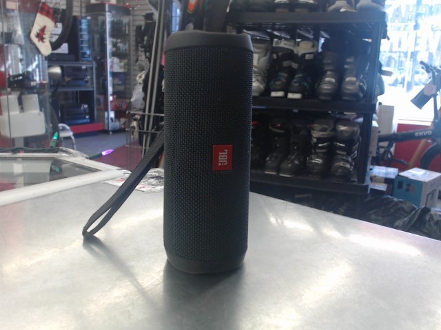 Speaker bluetooth avec gance vert