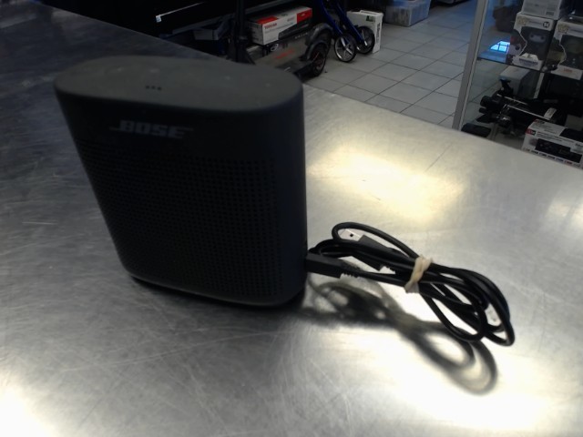 Speaker bose soundlink color 2