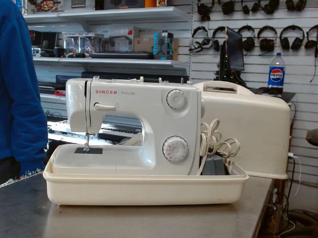 Machine a coudre singer