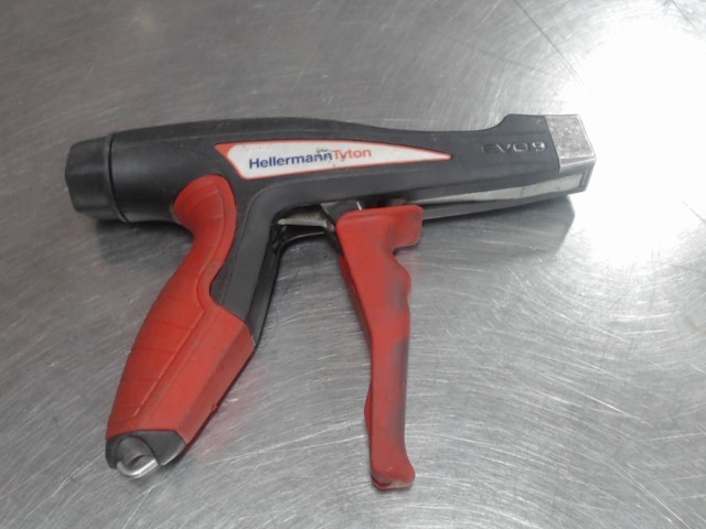 Gun strappeuse manuel