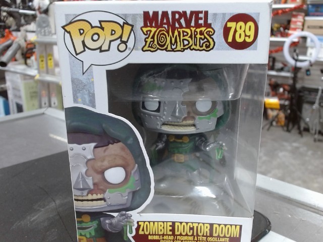 Marvel zombies zombie dr.doom 789