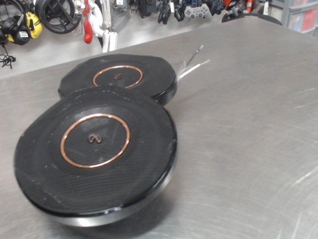 Paire speaker auto(6''1/2)