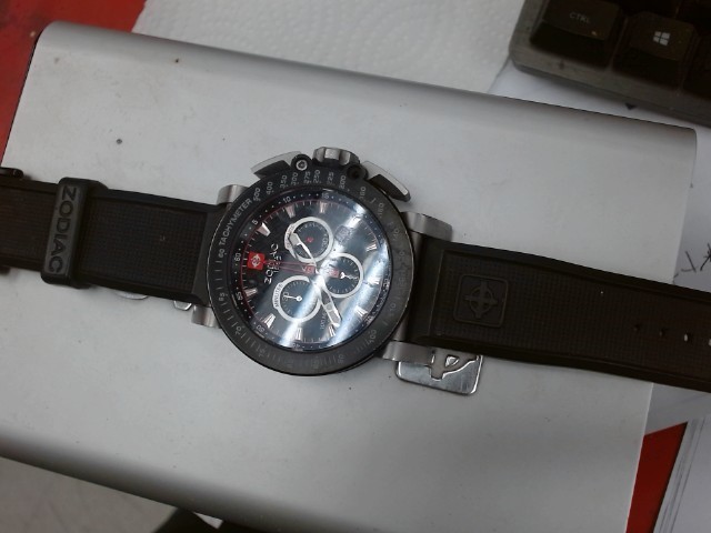 Montre homme avec boite