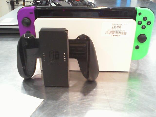 Switch oled blanche avec tout