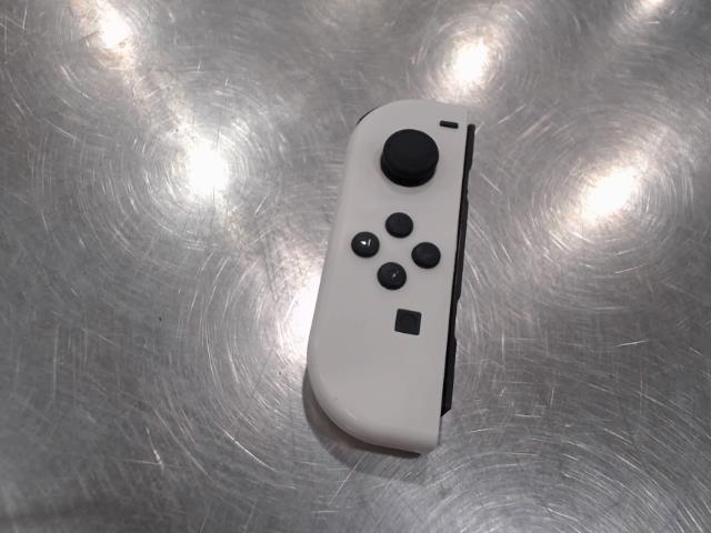 1 joycon gauche