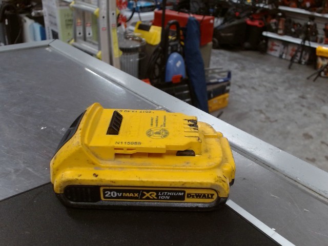 Batt dewalt 20 w