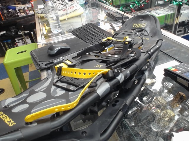 Racquette de niege noire