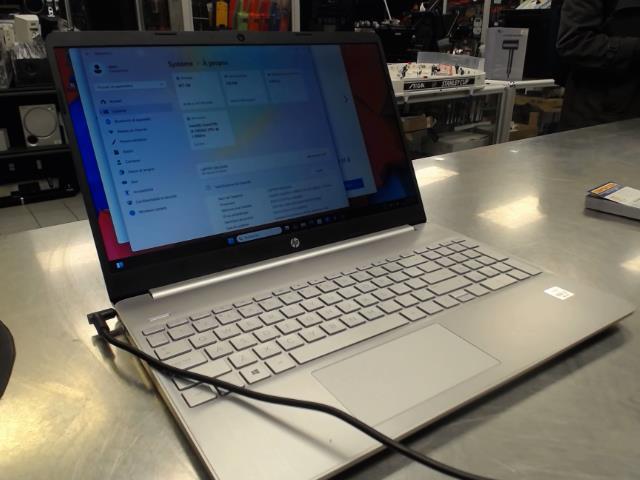 I3-10th gen / 8gb ram / 512 gb ssd