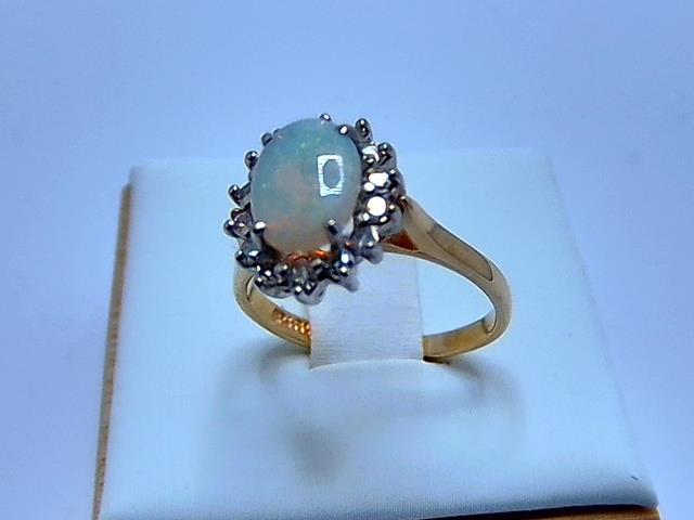 BAGUE EN OR 10KT   DIAMANTS