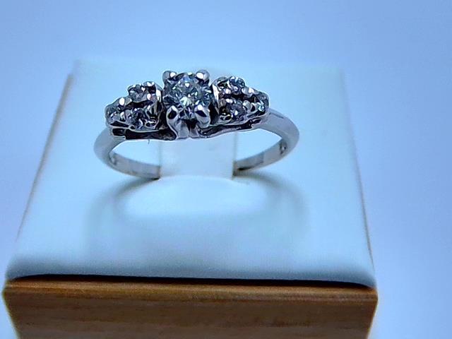 BAGUE EN OR 18KT   DI