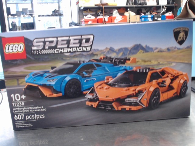 Lego 2 lamborghini revuelto/huracan sto