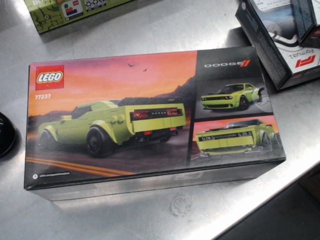 Lego dodge charger srt hellcat