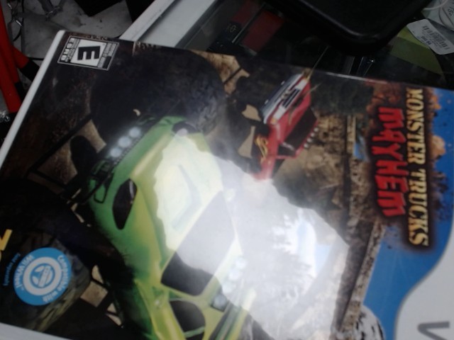 Monster trucks mayhem