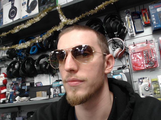 Lunette de soleil ray ban avec le case