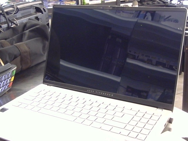 Asus vivobook s5507 + box ecran oled