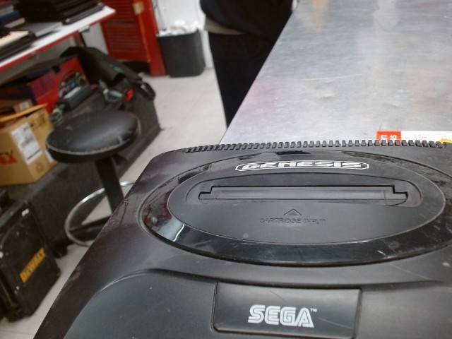 Sega genesis no acc + 2 manettes