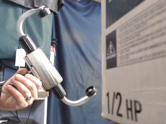 Adjustable cage frame