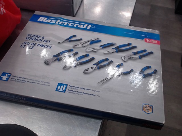 Jeu de pinces et de cle