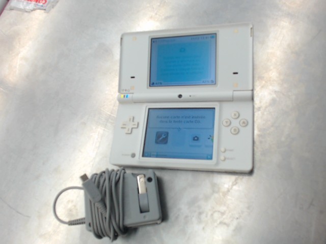 Nintendo dsi blanche