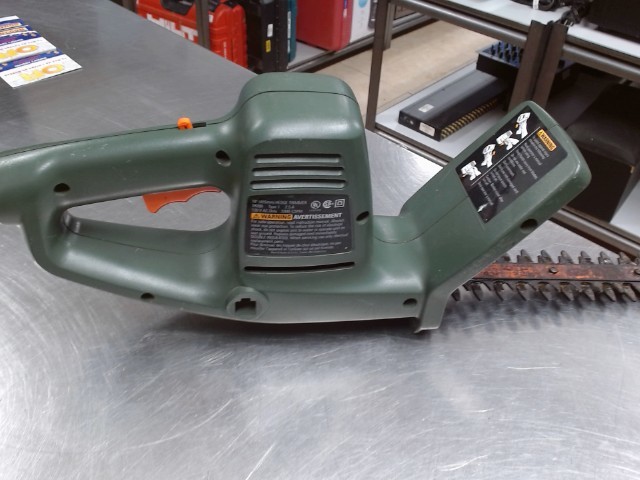 Taille haie black&decker