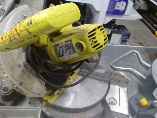 Scie a onglet filaire