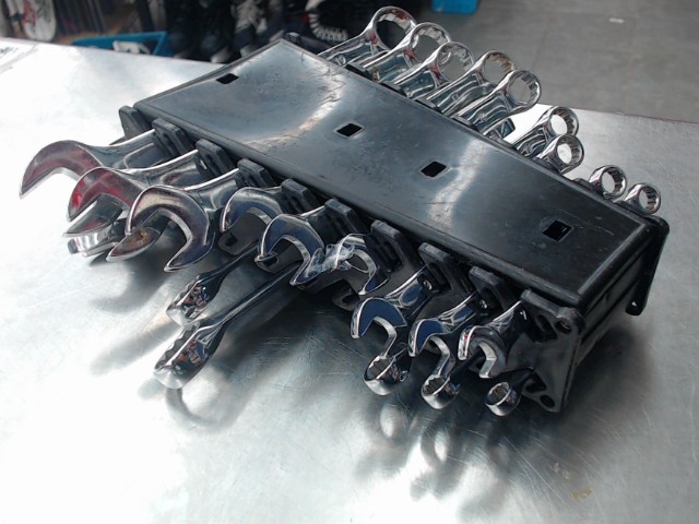 Set de cl imcomplet (manque 2)