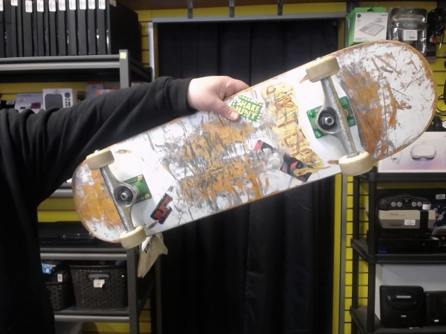 Skateboard trucks tensor