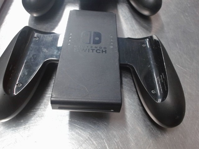 Joy-con non-charging grip black switch